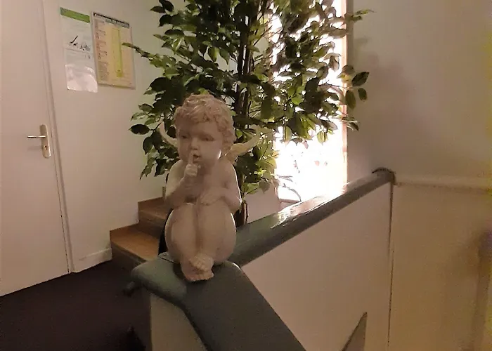 Du Tricastin Szálloda Pierrelatte