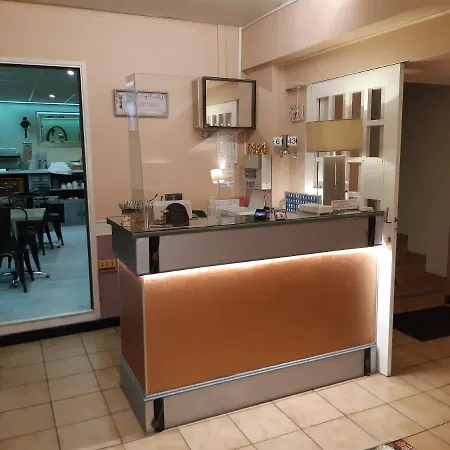 Du Tricastin Hotel