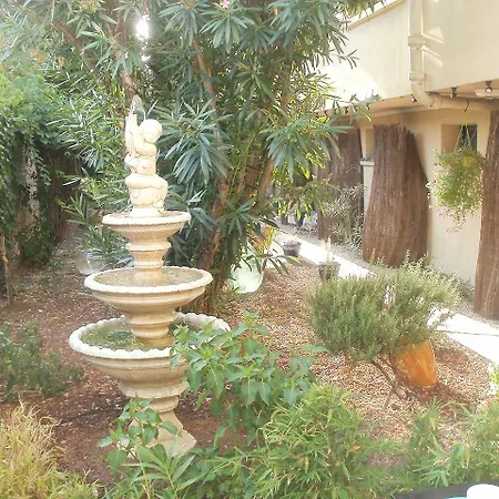 Du Tricastin Hotel