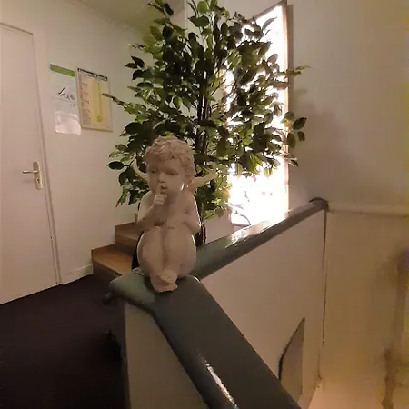 Du Tricastin ホテル ピエールラット