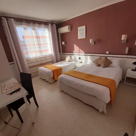 Du Tricastin 2* Pierrelatte