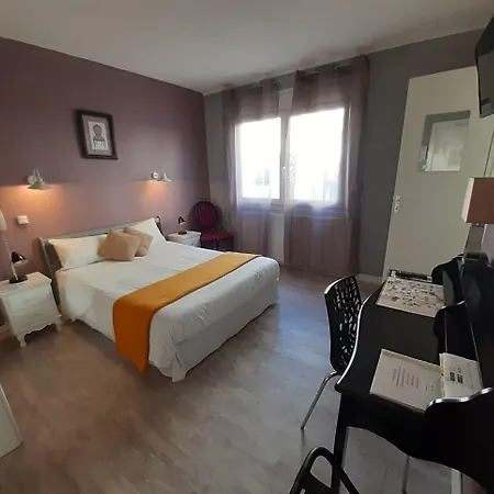 Hotel Du Tricastin Pierrelatte