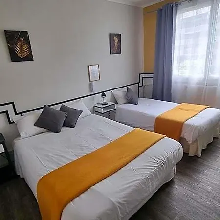 Du Tricastin Hotel 2*